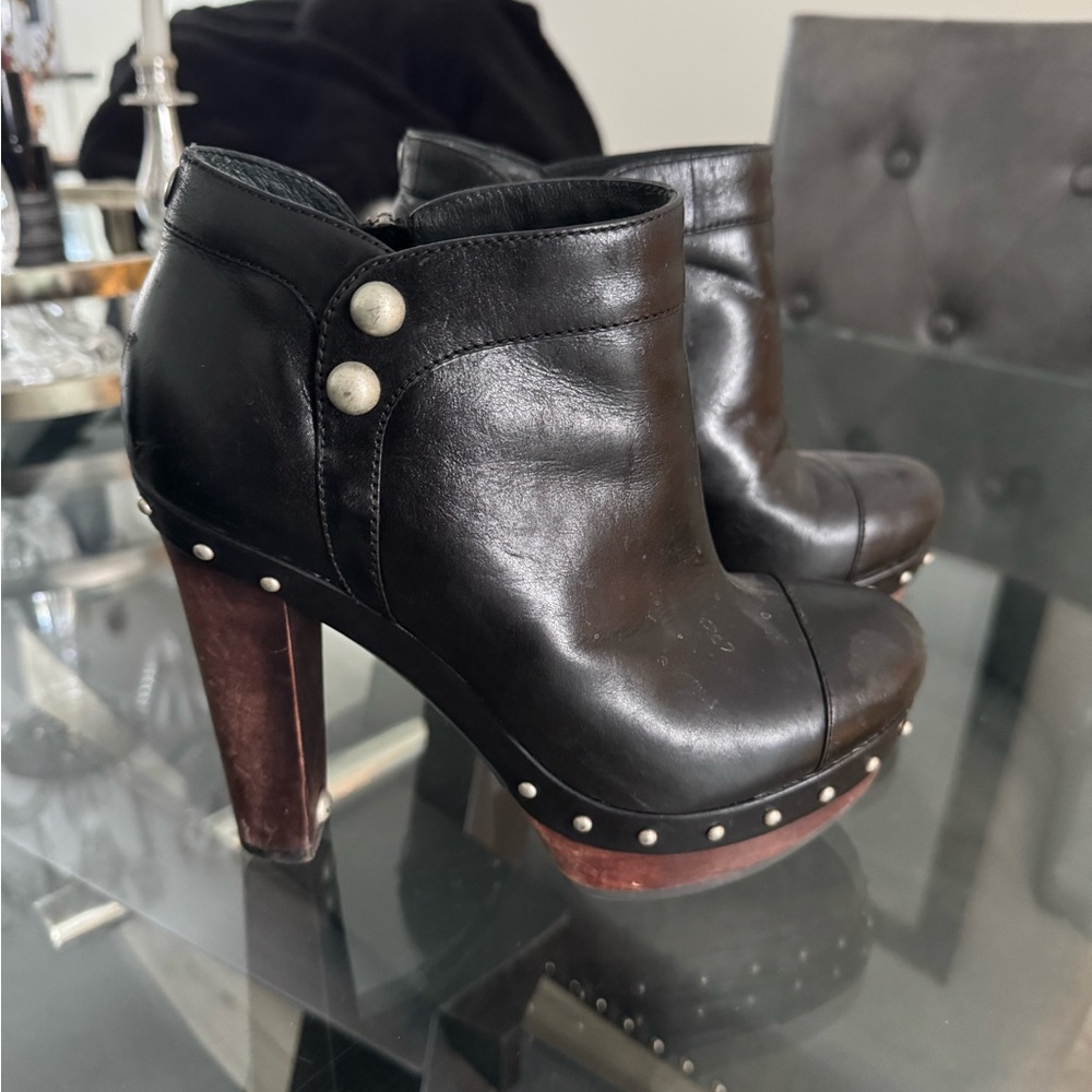 Ugg leather studded clog platform